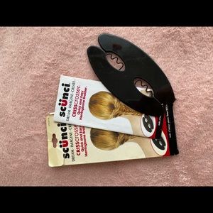 Scunci hair braiding tool